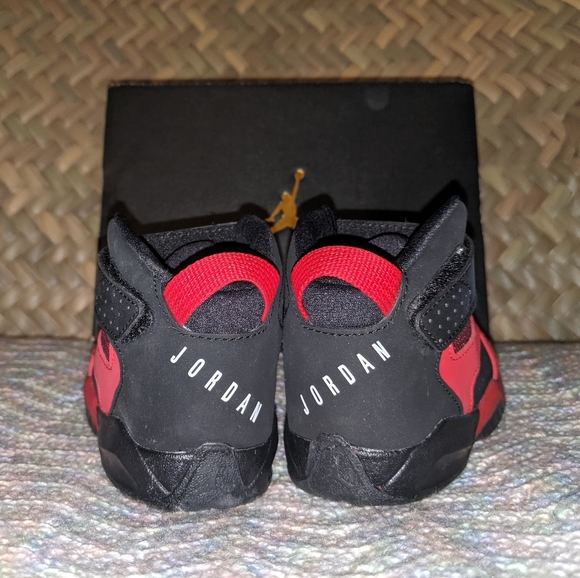 Jordan Lift Off [TD] [Black/Red] - Picture 4 of 7